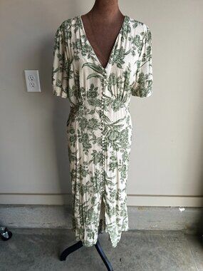 Bohme Lia Floral Button Front Midi Dress in Sage